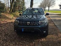 Gebraucht Dacia Duster Comfort 114 PS (83 kW) 2018 Grau SUV