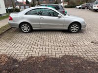 Gebraucht Mercedes CLK200 167 PS (122 kW) 2004 Silber Coupé
