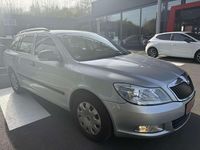 Gebraucht Skoda Octavia 105 PS (77 kW) 2012 Grey (metallic) Kombi