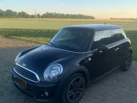 Gebraucht Mini ONE 98 PS (72 kW) 2011 Schwarz Kleinwagen