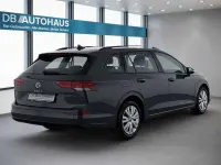 Gebraucht VW Golf VIII Life 110 PS (80 kW) 2024 Grau Kombi