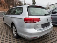 Gebraucht VW Passat Trendline 150 PS (110 kW) 2016 Silber Kombi