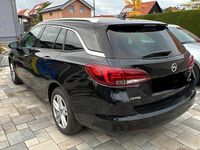 Gebraucht Opel Astra Dynamic 136 PS (100 kW) 2017 Schwarz Kombi