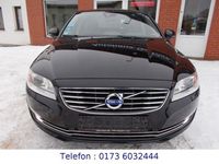 Gebraucht Volvo V70 Summum 181 PS (133 kW) 2014 Schwarz Kombi