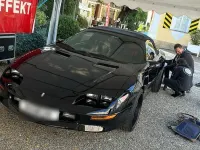 Gebraucht Chevrolet Camaro LT 288 PS (211 kW) 1996 Schwarz Cabrio