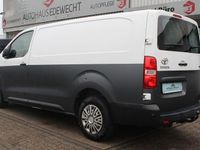Gebraucht Toyota Proace 122 PS (89 kW) 2020 Weiß Van / Kleinbus