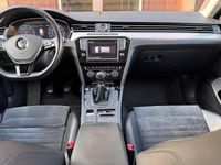 Gebraucht VW Passat Highline 150 PS (110 kW) 2015 Schwarz Kombi