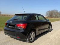 Gebraucht Audi A1 Premium 105 PS (77 kW) 2011 Schwarz Kleinwagen