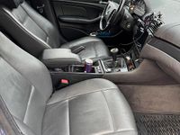 Gebraucht BMW 320 150 PS (110 kW) 2005 Andere farben Limousine