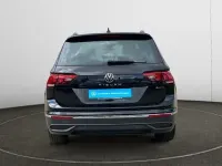 Gebraucht VW Tiguan Sport 190 PS (139 kW) 2022 Deep black perleffekt SUV