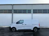 Gebraucht Peugeot Expert 144 PS (105 kW) 2023 Weiß Van