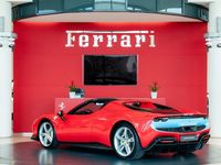 Gebraucht Ferrari 296 829 PS (609 kW) 2022 Rosso corsa Cabrio