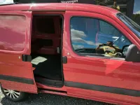 Gebraucht Peugeot Partner 90 PS (66 kW) 2007 Farbe rot ardentende Van / Kleinbus
