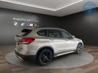 Gebraucht BMW X1 Sport Line 150 PS (110 kW) 2021 Silber SUV
