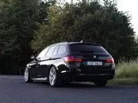 Gebraucht BMW M550 Performance 381 PS (280 kW) 2016 Schwarz Limousine