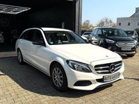Gebraucht Mercedes C180 156 PS (114 kW) 2017 Weiß Kombi