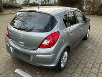 Gebraucht Opel Corsa Innovation 87 PS (63 kW) 2011 Silber Kleinwagen