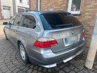 Gebraucht BMW 525 163 PS (119 kW) 2006 Grau Kombi