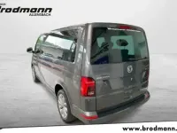 Gebraucht VW Multivan Comfortline 204 PS (150 kW) 2023 Grau Van / Kleinbus