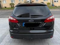 Gebraucht Ford Focus 115 PS (84 kW) 2012 Schwarz Kombi