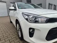 Gebraucht Kia Rio DREAM-TEAM Edition 84 PS (61 kW) 2018 Weiß Limousine