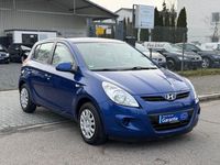 Gebraucht Hyundai i20 Edition+ 77 PS (56 kW) 2011 Blau Limousine
