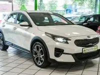 Gebraucht Kia XCeed Vision 159 PS (116 kW) 2021 Sonderlackierung weißmetallic SUV