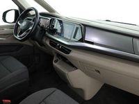 Gebraucht VW Multivan Life 150 PS (110 kW) 2024 Rot Van