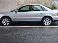 Gebraucht Audi A4 125 PS (91 kW) 2000 Silber Limousine