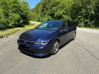 Gebraucht VW Golf VIII R-line 150 PS (110 kW) 2021 Blau Kombi