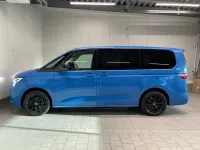 Gebraucht VW Multivan Goal 204 PS (150 kW) 2024 Blau Van / Kleinbus