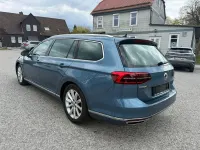 Gebraucht VW Passat R-line 220 PS (161 kW) 2017 Blau Kombi