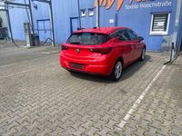 Gebraucht Opel Astra Innovation 136 PS (100 kW) 2017 Rot Limousine