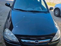 Second-hand Opel Corsa 60 CP (44 kW) 2005 Negru Hatchback