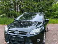 Gebraucht Ford Focus 125 PS (91 kW) 2012 Schwarz Kombi