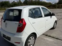 Gebraucht Hyundai i10 Classic 67 PS (49 kW) 2012 Weiß Kleinwagen