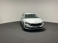 Gebraucht Skoda Octavia Selection 150 PS (110 kW) 2025 Weiß Kombi