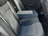 Gebraucht VW Passat Comfortline 140 PS (102 kW) 2013 Grau Limousine