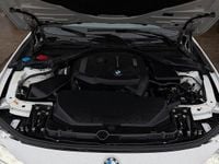 Gebraucht BMW 330 M Sport 252 PS (185 kW) 2017 Weiß Kombi