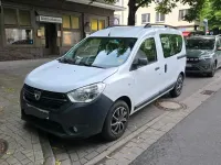 Gebraucht Dacia Dokker 102 PS (75 kW) 2018 Weiß Van / Kleinbus