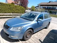 Gebraucht Skoda Octavia 122 PS (89 kW) 2010 Blau Kombi