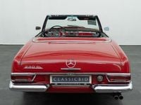 Gebraucht Mercedes 230 150 PS (110 kW) 1963 Rot Cabrio