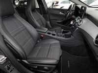 Gebraucht Mercedes GLA200 156 PS (114 kW) 2016 Metalliclack mountaingrau SUV