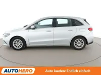 Gebraucht Mercedes B200 Progressive 163 PS (119 kW) 2019 Grau Van / Kleinbus