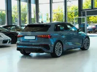 Gebraucht Audi RS3 Sport 400 PS (294 kW) 2023 Grau Limousine