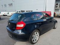 Gebraucht BMW 118 122 PS (89 kW) 2006 Blau Kleinwagen