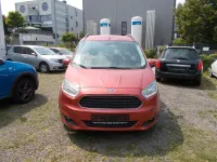 Gebraucht Ford Tourneo Courier Titanium 101 PS (74 kW) 2017 Rot Van / Kleinbus
