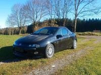 Gebraucht Opel Tigra 106 PS (77 kW) 1999 Schwarz Kleinwagen