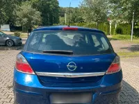 Gebraucht Opel Astra 115 PS (84 kW) 2009 Blau Kleinwagen