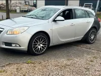 Gebraucht Opel Insignia 150 PS (110 kW) 2010 Silber Kombi